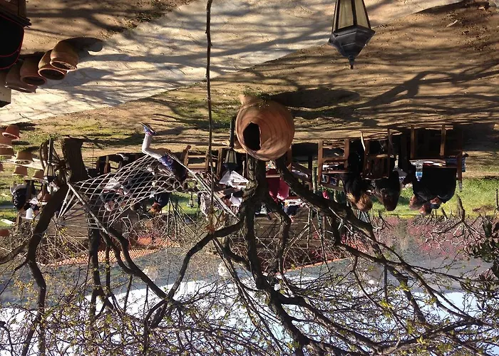 Salkim Konak Ve Agac Evler * Σελτσούκ