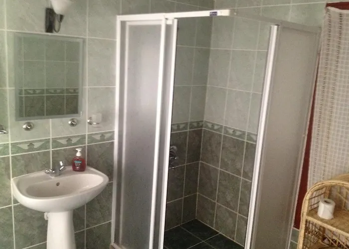 Konukevi Salkim Konak Ve Agac Evler *