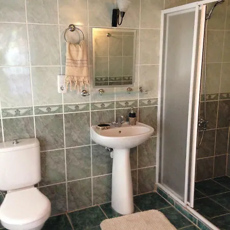 Salkim Konak Ve Agac Evler